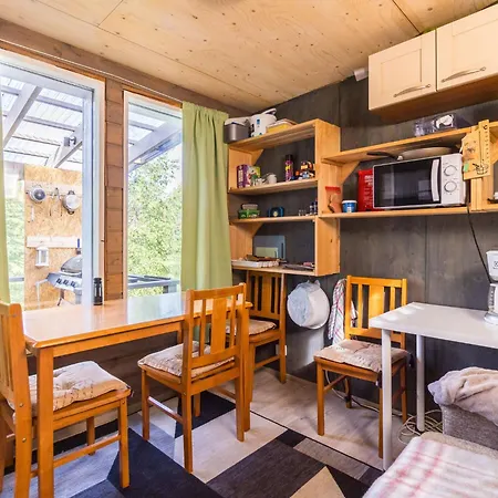 Kipinae By Interhome *
